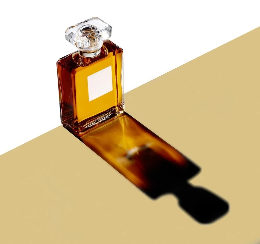 Black Gold Silver Pink Reflect - Photography Still Life recensione e prezzo