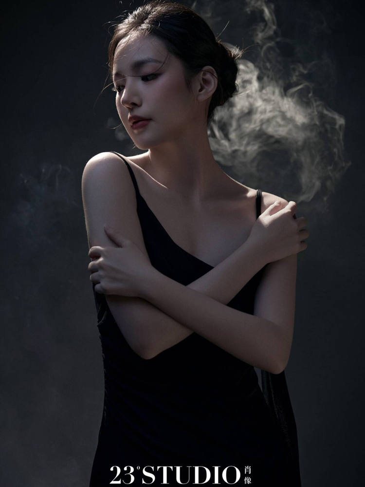 Nuova Collezione 2026: Abbigli - Photography Studio recensione e prezzo